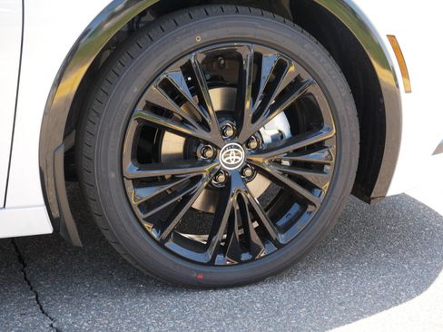 New 2026 Toyota Prius AWD image 5