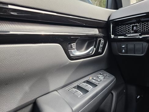 Used 2023 Honda CR-V EX-L image 32