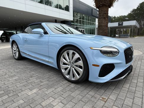 New 2026 Bentley Continental GTC image 7