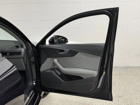 Used 2017 Audi A4 2.0T Premium w/ Convenience Package image 41