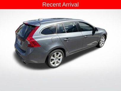 Used 2017 Volvo V60 T5 Premier w/ Convenience Package