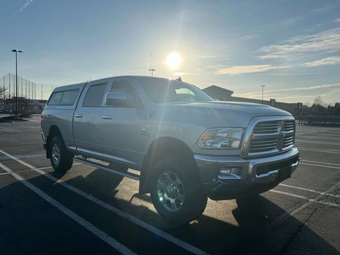 Used 2016 RAM 2500 Big Horn AWD/4WD image 3