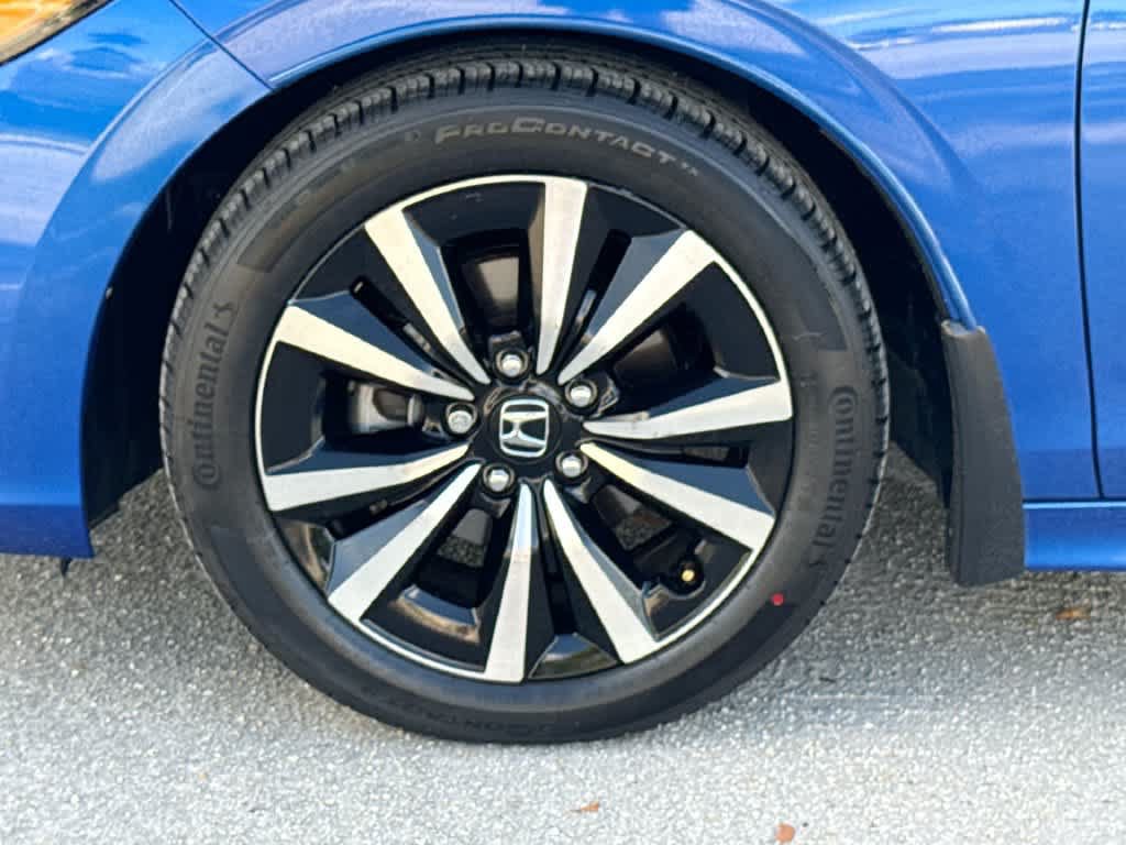 Used 2024 Honda Civic EX image 11