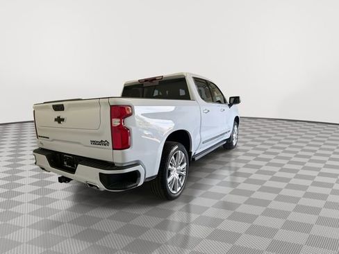 New 2026 Chevrolet Silverado 1500 High Country w/ High Country Premium Package image 15
