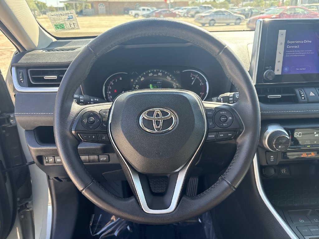 Used 2023 Toyota RAV4 XLE Premium FWD image 16