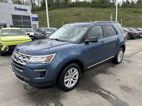 Used 2018 Ford Explorer XLT AWD/4WD image 20