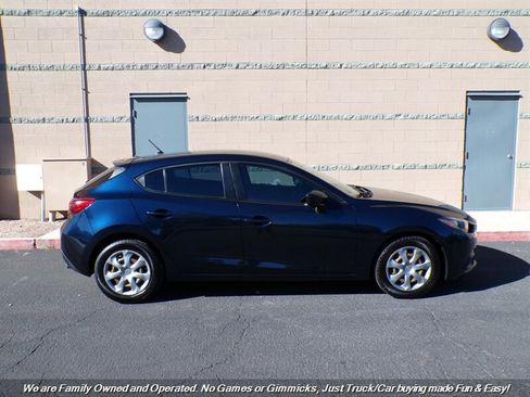 Used 2014 MAZDA MAZDA3 i Sport image 8