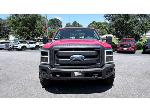 Used 2011 Ford F250 XL RWD image 3
