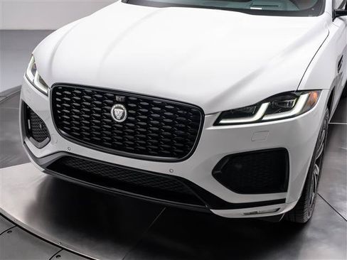 New 2026 Jaguar F-PACE R-Dynamic S AWD/4WD image 9