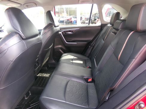 Used 2023 Toyota RAV4 Adventure image 16