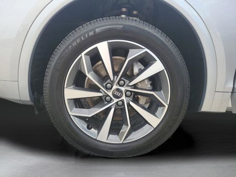 Used 2021 Audi Q5 2.0T Premium Plus w/ Premium Plus Package image 33