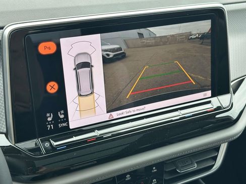 New 2026 Volkswagen Atlas Peak Edition image 22