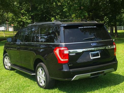 Used 2020 Ford Expedition Max XLT w/ Equipment Group 202A RWD image 3