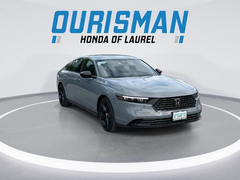 New 2026 Honda Accord Touring image 2