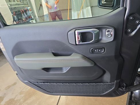 New 2026 Jeep Gladiator Mojave AWD/4WD image 27