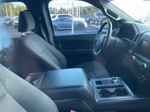Used 2021 Ford Expedition XL RWD image 4