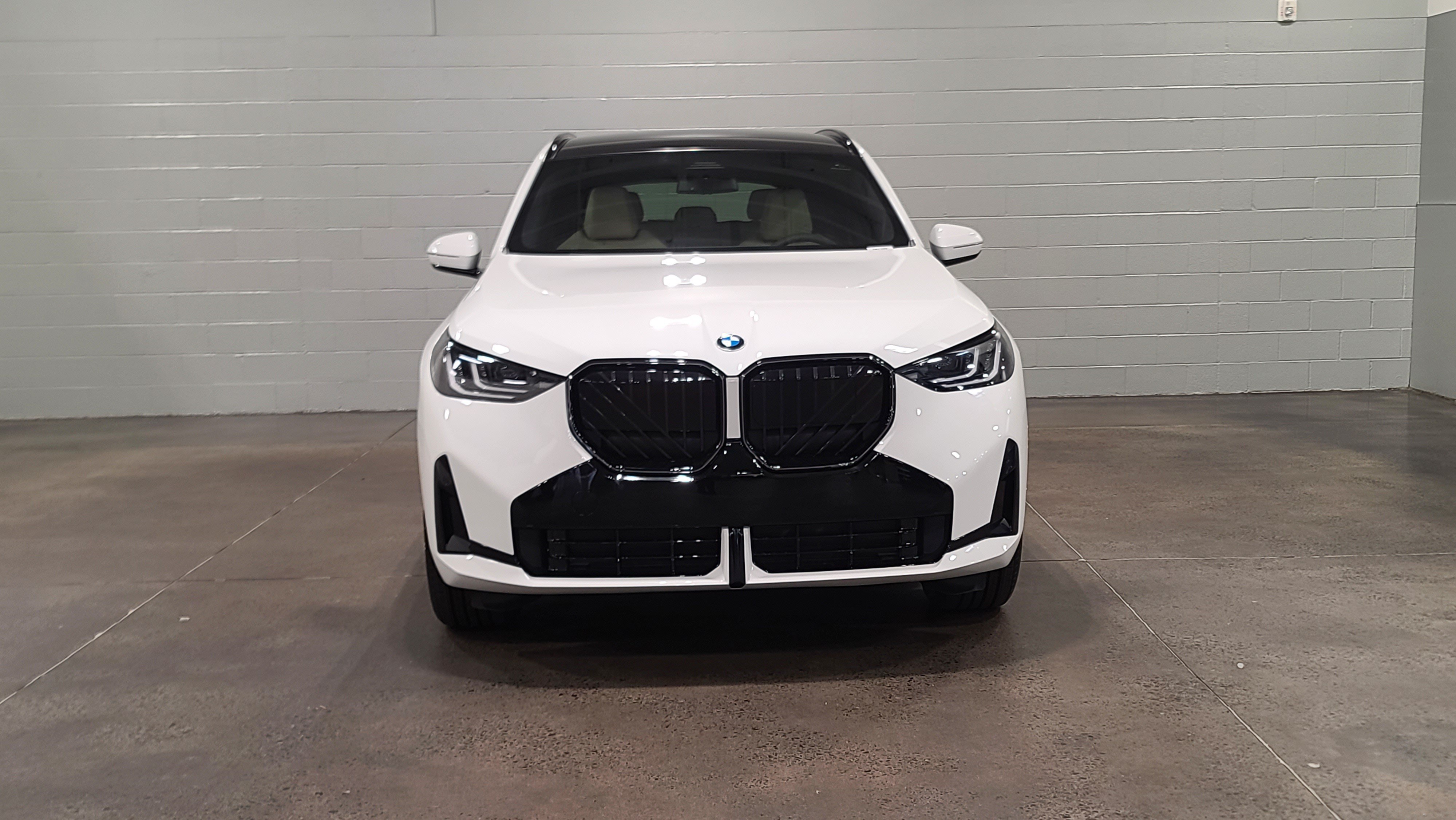 Used 2026 BMW X3 xDrive30i w/ M Sport Package AWD/4WD image 2