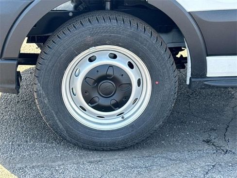 New 2025 Ford Transit 250 148 Medium Roof w/ Load Area Protection Package image 10