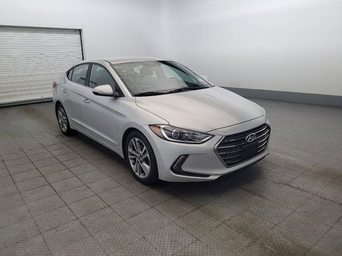 Used 2018 Hyundai Elantra Limited FWD image 13