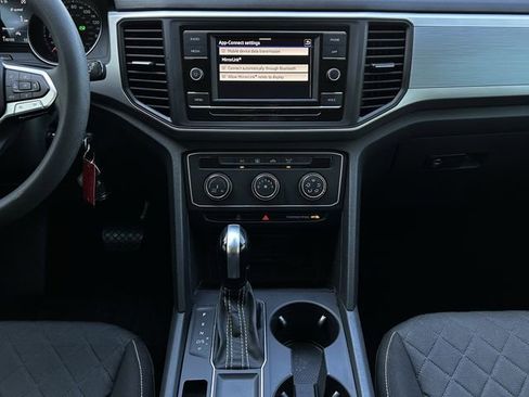 Used 2021 Volkswagen Atlas S FWD image 17