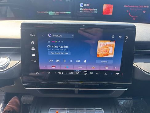 Used 2024 Lincoln Nautilus Reserve w/ Equipment Group 203A image 16