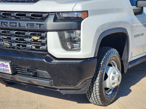 Used 2023 Chevrolet Silverado 3500 W/T w/ Gooseneck/5TH Wheel Package image 9