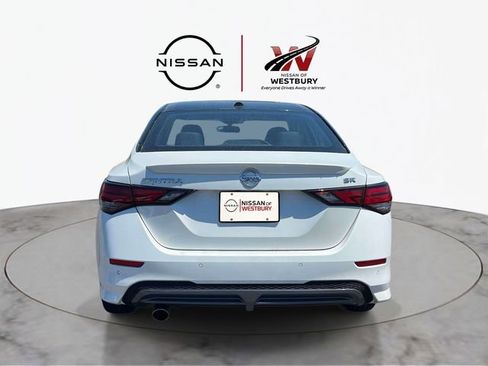Used 2023 Nissan Sentra SR FWD image 4