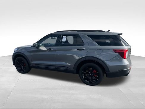 Used 2023 Ford Explorer ST w/ Equipment Group 401A AWD/4WD image 6