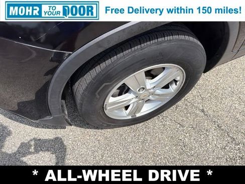 Used 2021 Chevrolet Trax LT AWD/4WD image 11