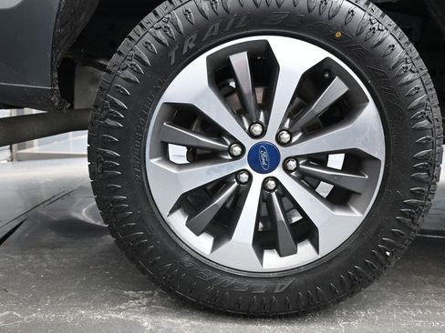 Used 2019 Ford F150 XL w/ Equipment Group 101A Mid AWD/4WD image 12