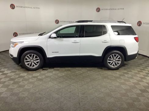 Used 2017 GMC Acadia SLE image 7