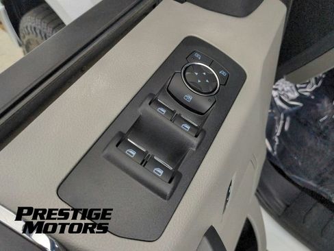 Used 2017 Ford F150 XLT AWD/4WD image 18