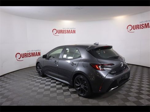 Used 2025 Toyota Corolla XSE image 6