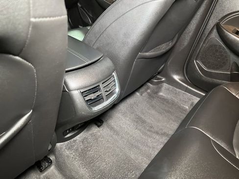 Used 2024 Chevrolet Malibu LT image 47