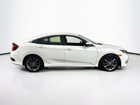 Used 2019 Honda Civic EX-L image 4