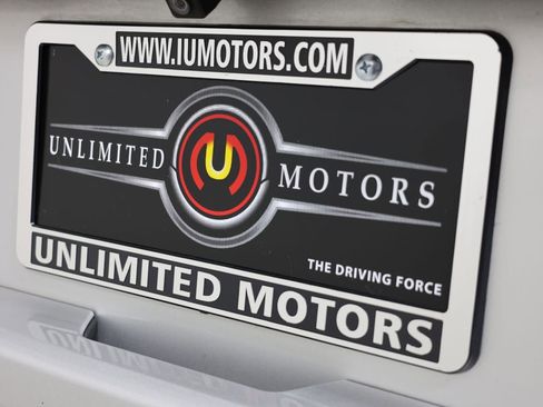 Used 2019 Chevrolet Suburban LT image 20