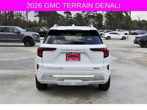 Used 2026 GMC Terrain Denali image 6