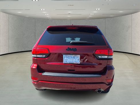 Used 2021 Jeep Grand Cherokee Laredo X image 6