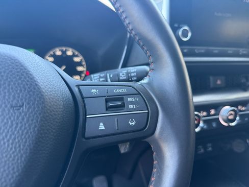 Used 2024 Honda CR-V Sport image 9
