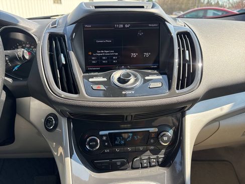 Used 2013 Ford Escape SEL AWD/4WD image 15
