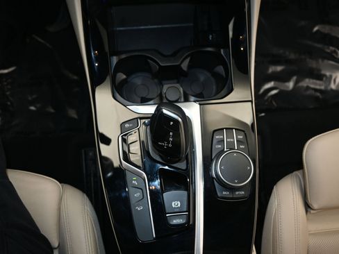 Used 2021 BMW X3 xDrive30i w/ Premium Package image 16