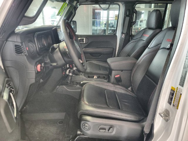 Used 2024 Jeep Wrangler Unlimited Rubicon AWD/4WD image 12