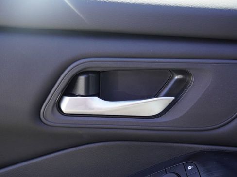 New 2026 Nissan Rogue SV image 8