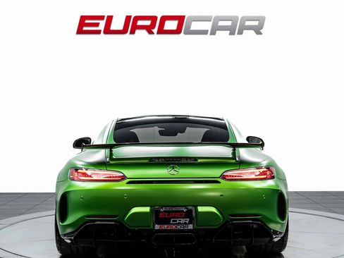 Used 2018 Mercedes-Benz AMG GT R image 4