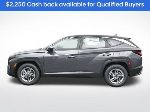 New 2026 Hyundai Tucson SE FWD image 2