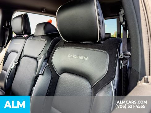 Used 2025 RAM 1500 Laramie AWD/4WD image 10