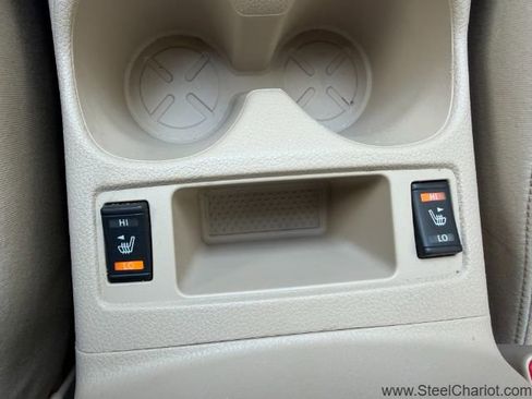 Used 2015 Nissan Rogue SV w/ SV Premium Package image 30