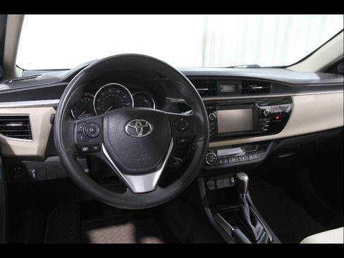 Used 2015 Toyota Corolla LE w/ Body Protection Package #3 image 6