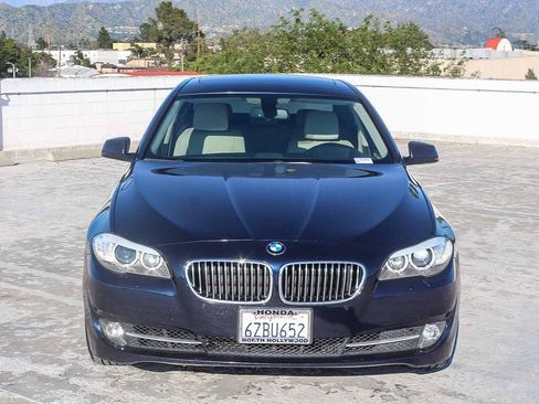 Used 2013 BMW 528i Sedan image 2