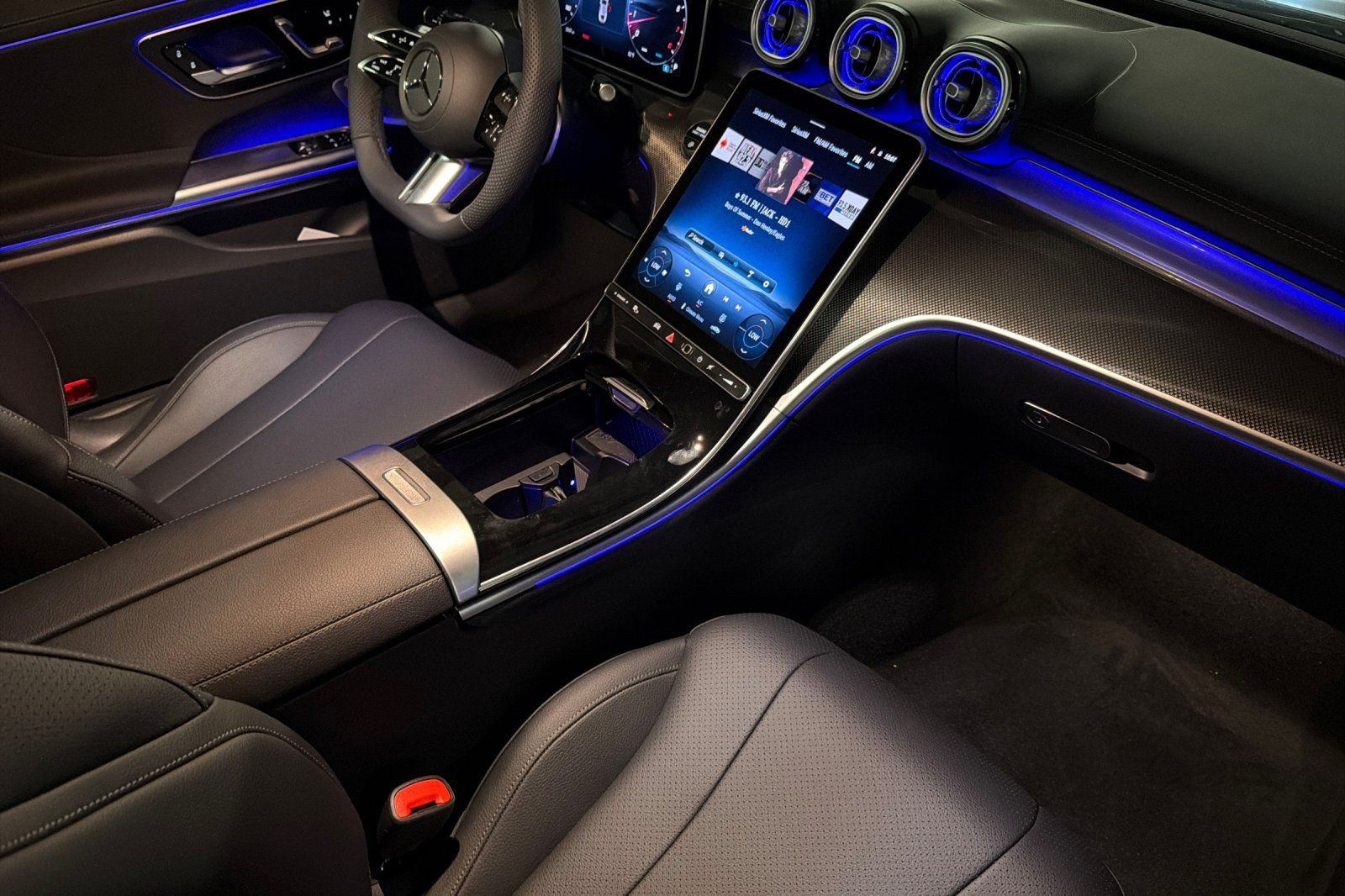 New 2026 Mercedes-Benz CLE 300 4MATIC Coupe image 14